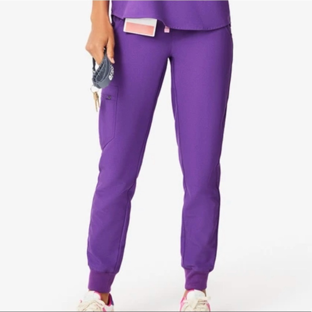 Figs - Ultraviolet - Zamora Scrub Pants - NWT (PETITE)